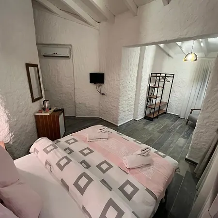 Kirlance Bed and breakfast