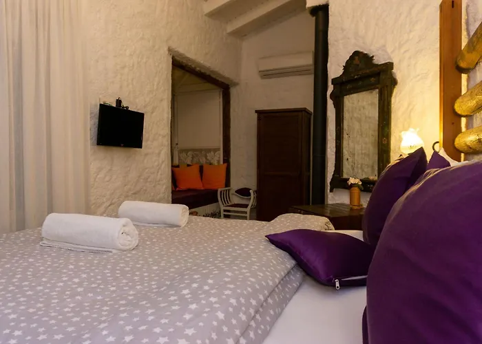 Kirlance Oda ve Kahvaltı Alaçatı