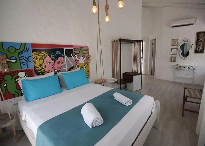 Kirlance Oda ve Kahvaltı Alaçatı