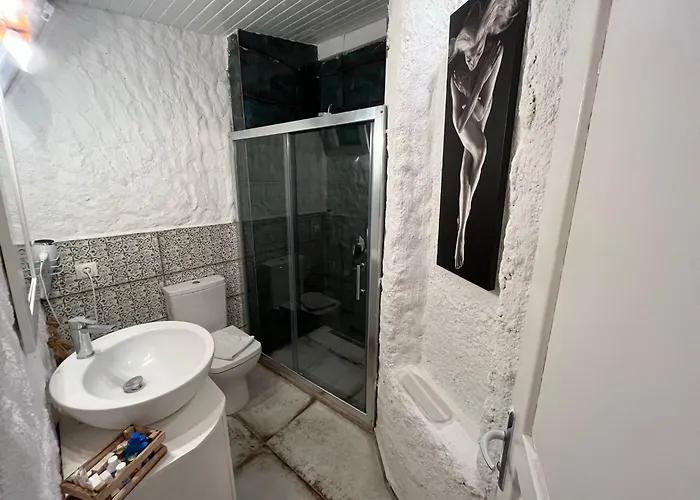 Kirlance Oda ve Kahvaltı