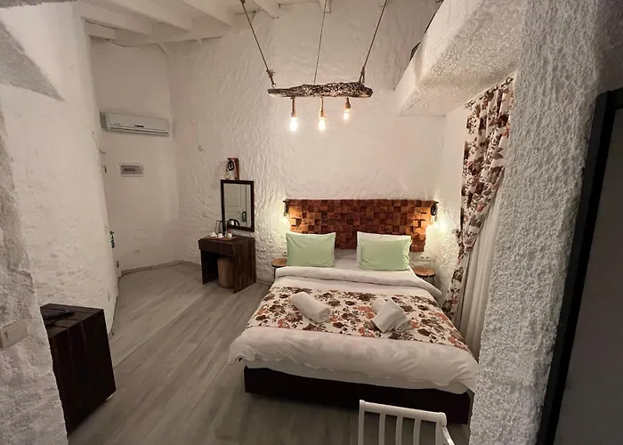 Bed & Breakfast Kirlance Alaçatı